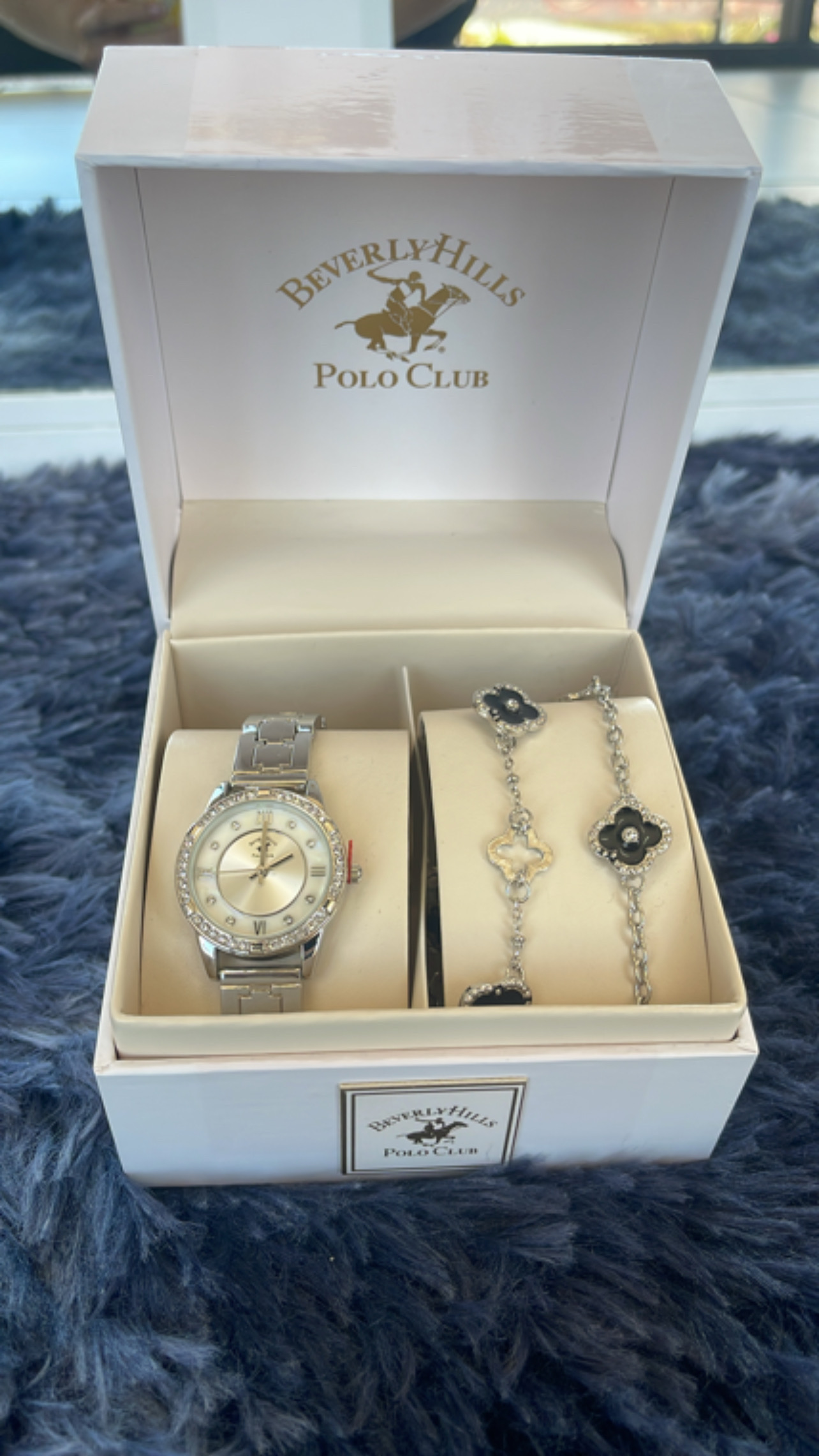 Invicta